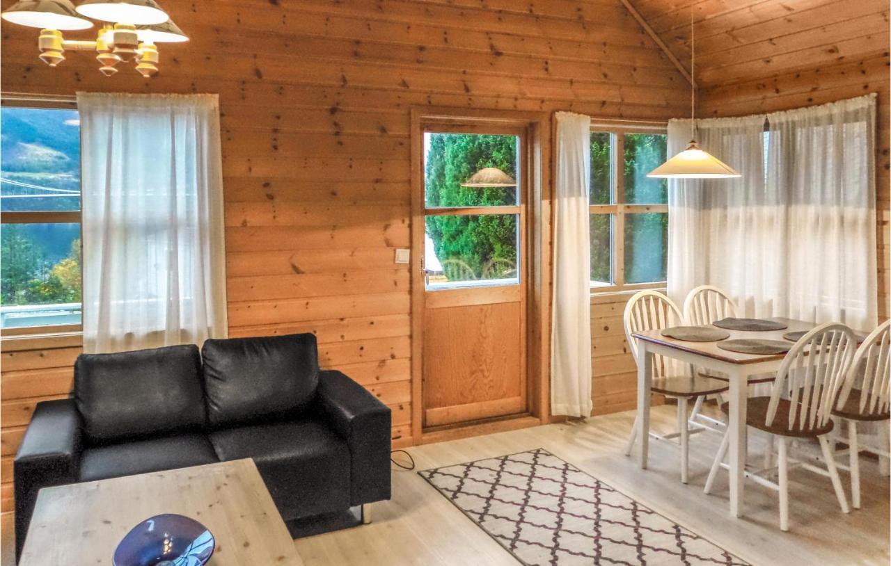 Amazing Home In Vallavik With House Sea View Vangsbygd エクステリア 写真